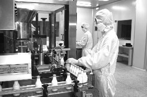 洗劑類(lèi)灌裝線采用無(wú)菌灌裝